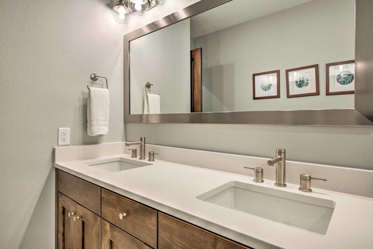 Solitude Mountain Slopeside Ski Condo With Hot Tub! Brighton エクステリア 写真