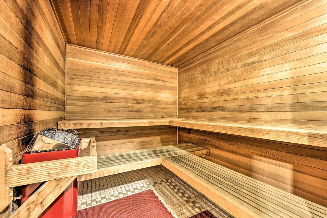 Solitude Mountain Slopeside Ski Condo With Hot Tub! Brighton エクステリア 写真